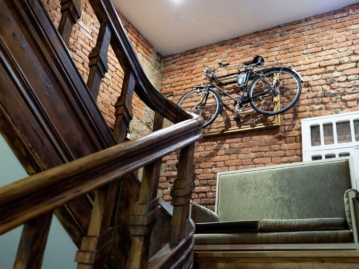 Apa M - Loft Guesthouse Jardim Das Maes Charming Viseu Exterior foto